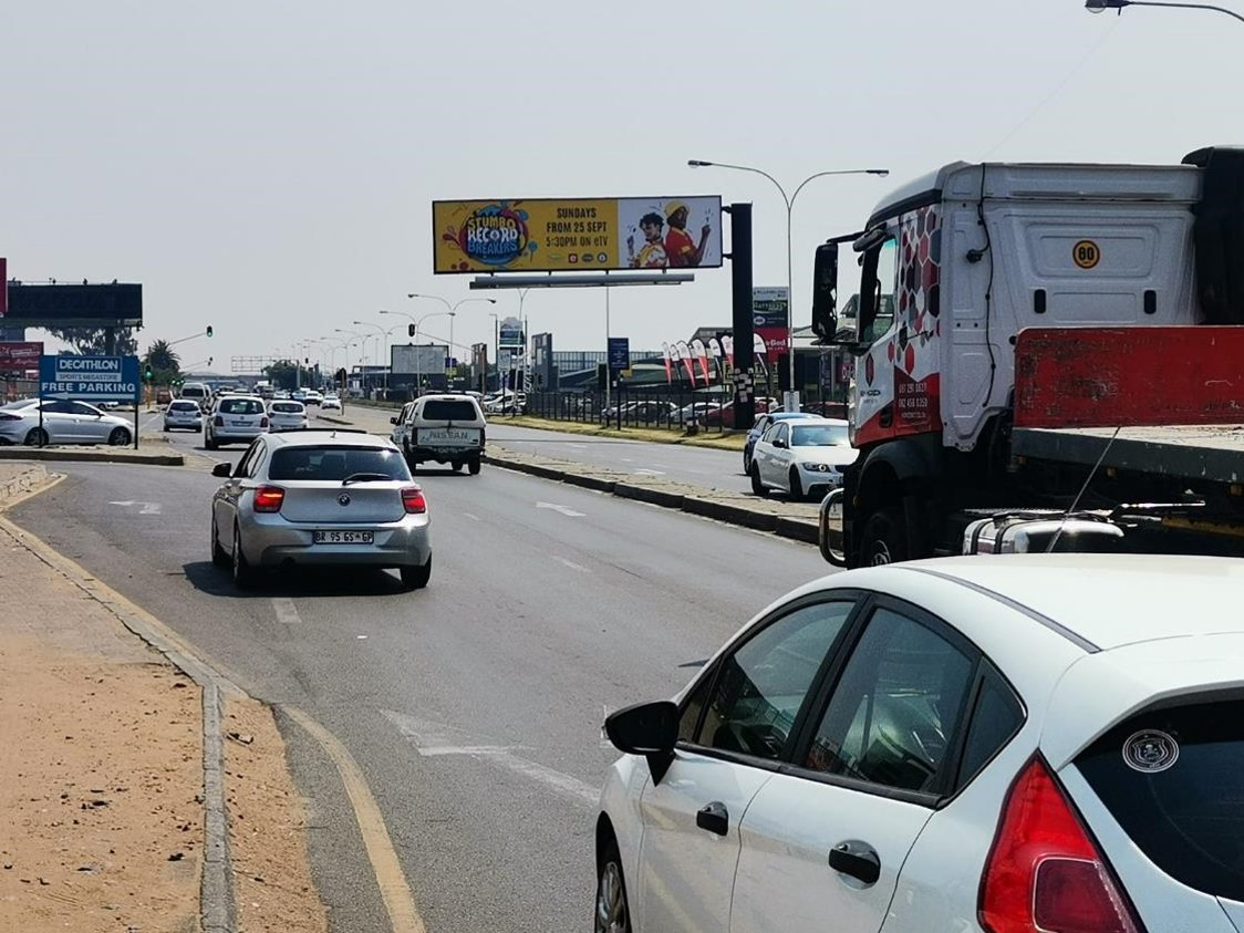 Boksburg, North Rand Road ( B) • Book a Billboard